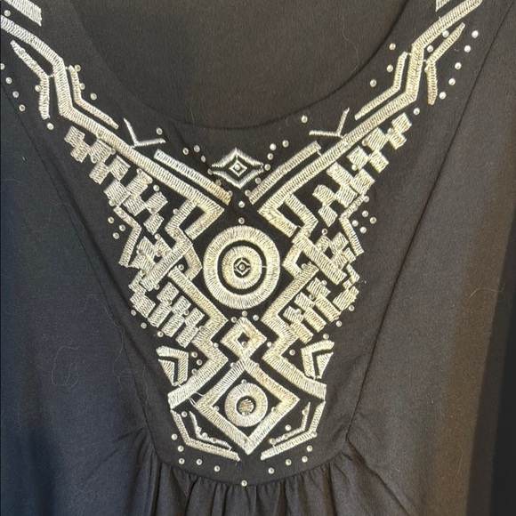 RXB Black and White Embroidered Tank Top - Picture 4 of 6